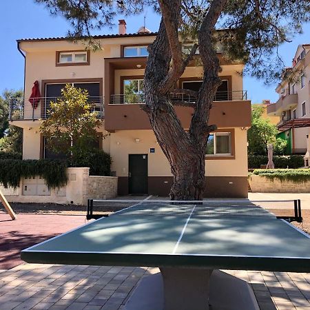Beach House Villa - Ap. 2 Premantura Kültér fotó
